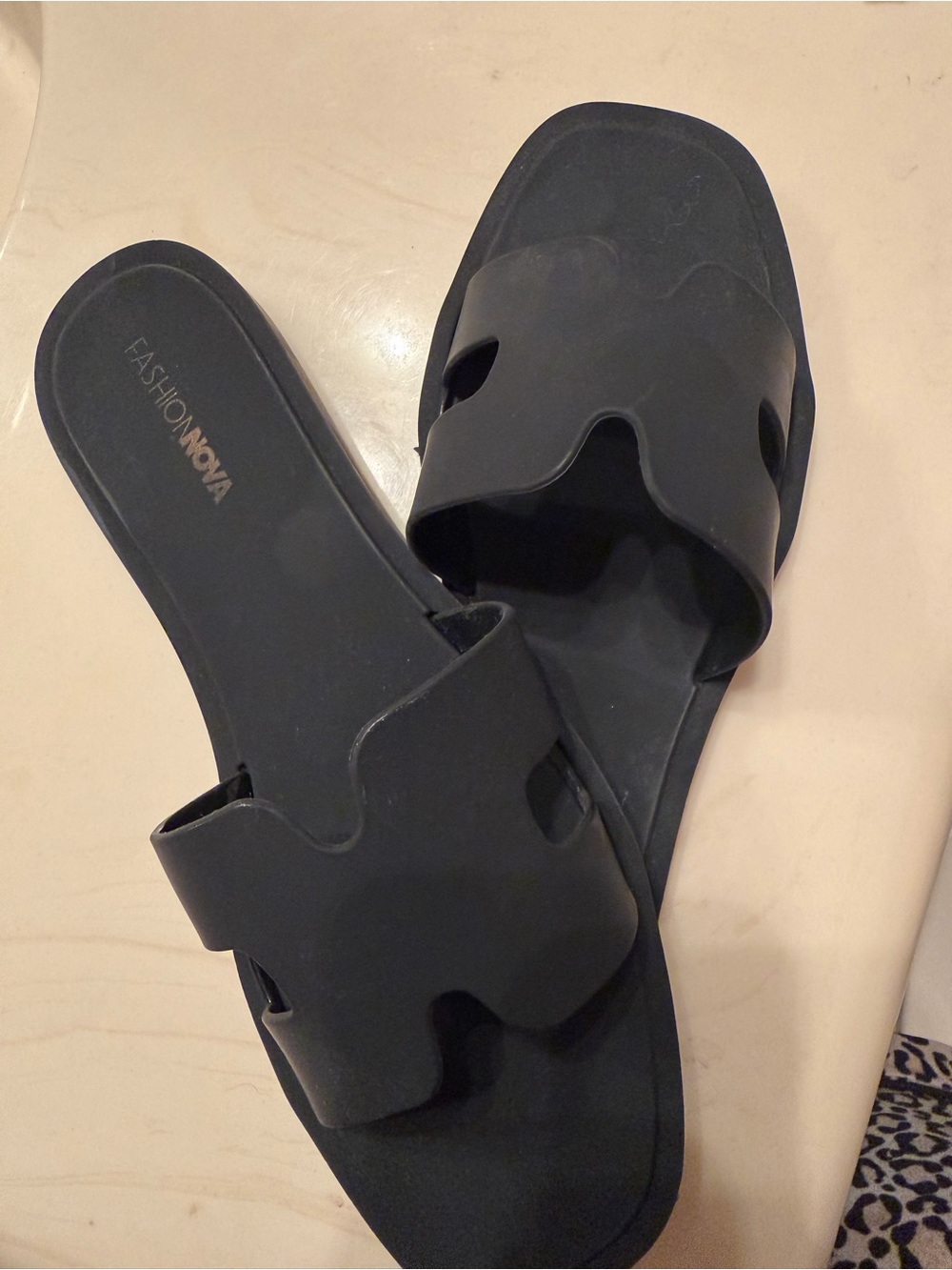 Fashion Nova Black Cutout Slide Sandals